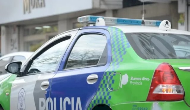 Policía